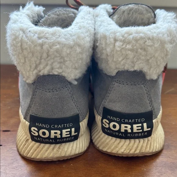 Sorel Out N About Winter Conquest Waterproof Boots w/Shearling Cuff Women’s 8.5 - Picture 8 of 16